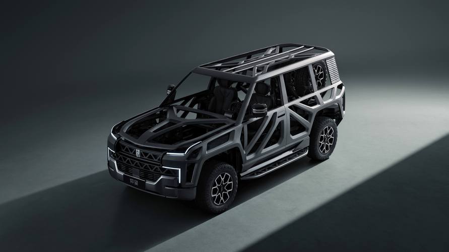 成都43仰望U8硬派越野的科技魅力，国能汽车对传统燃油车市场的冲击